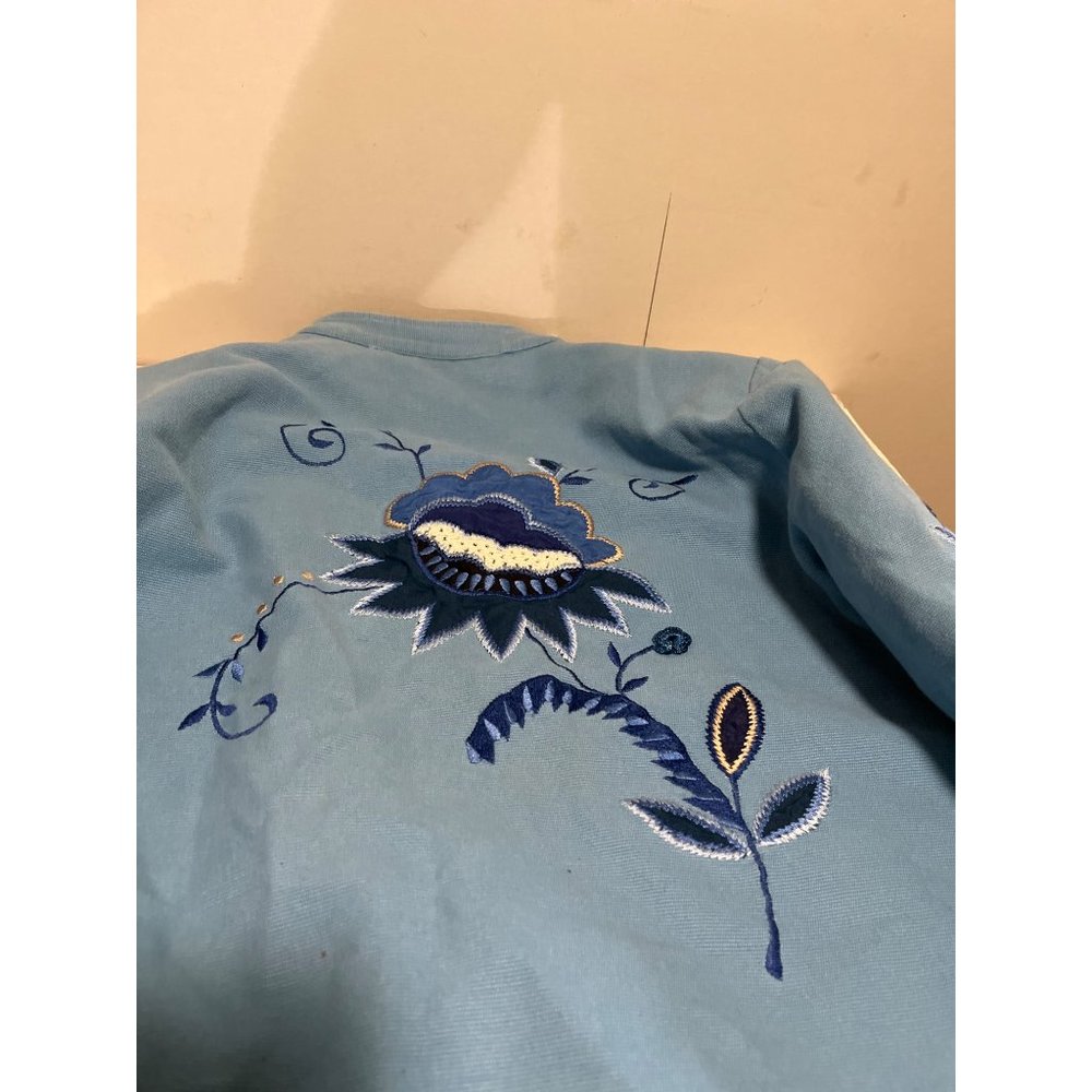 Indigo Moon woman’s BOHO 4 button blue embroidered coat size small. - Picture 5 of 9